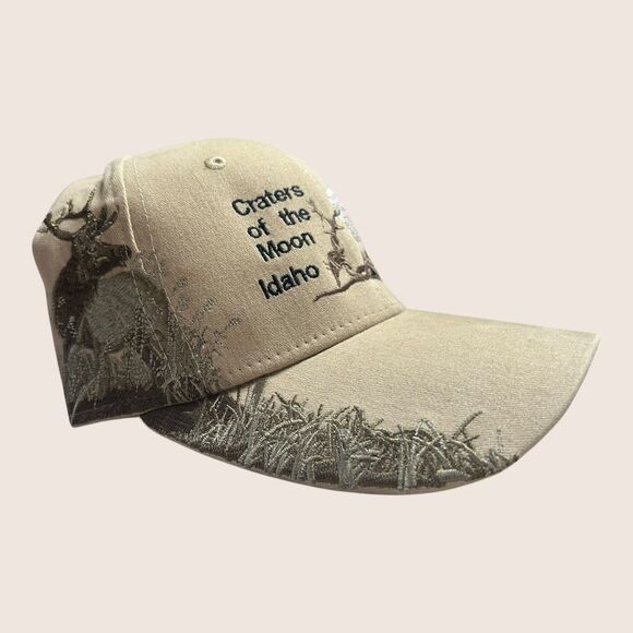 🌝 VTG CRATERS OF THE MOON IDAHO HUNTING MOTIF BUCK DEER BASEBALL CAP OSFM - Picture 2 of 8